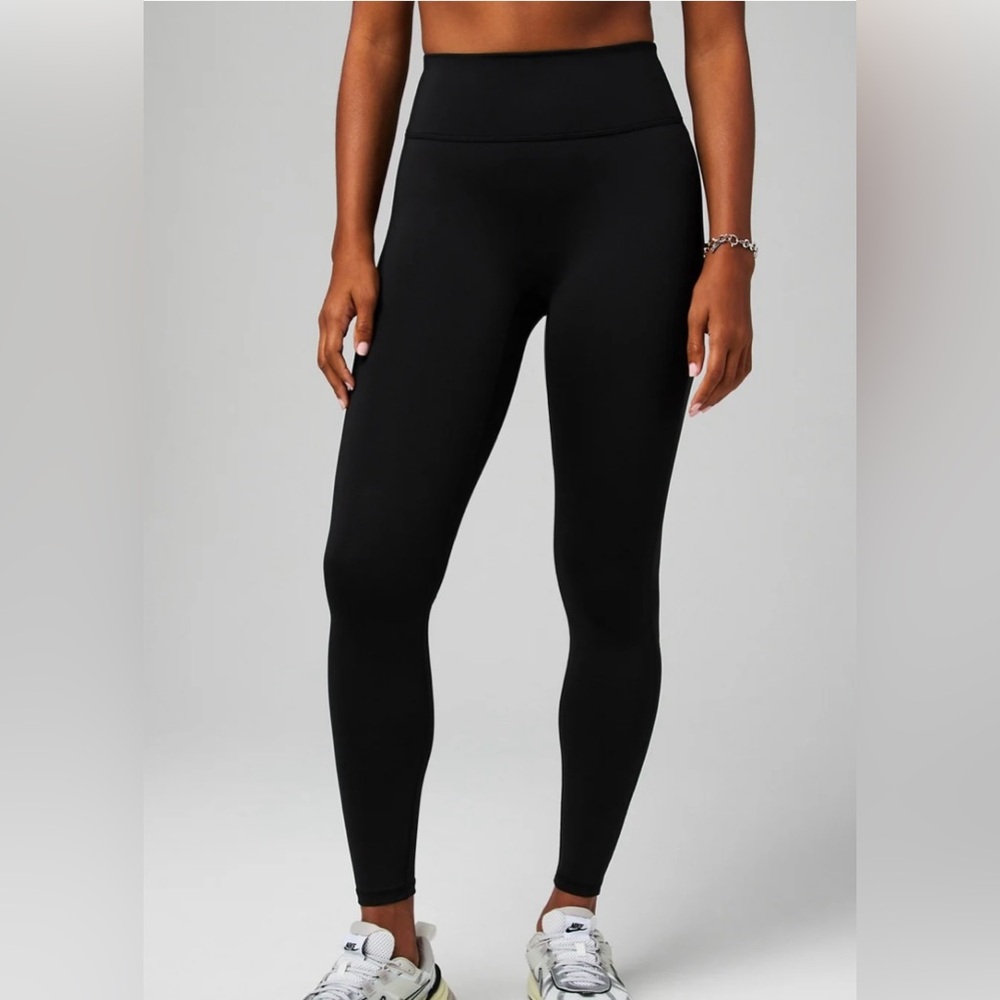 Fabletics Anywhere Motion365+ High-Waisted Legging